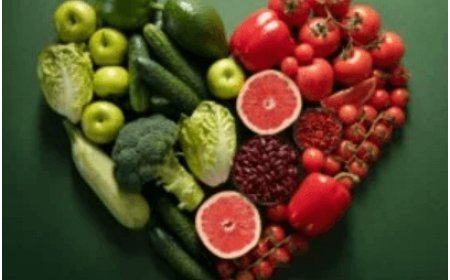 Doctor Explains How Broccoli, Blueberries, Tomatoes, Cauliflower, and Apples Can Help Reduce Cancer Risk