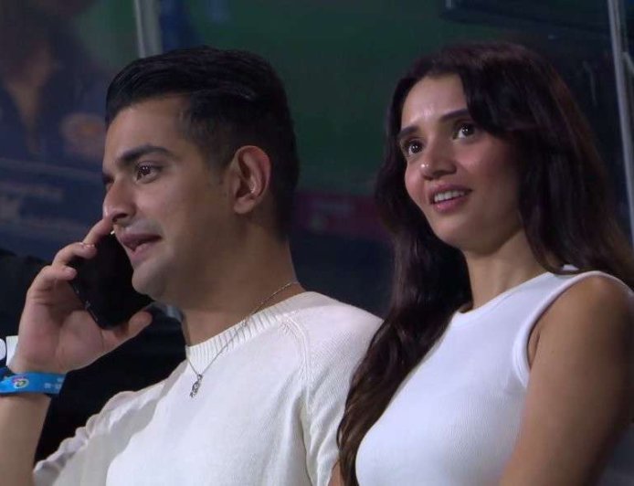 Big Reveal: Ranveer Allahbadia Introduces Juhi Bhatt as ‘Girlfriend’ at IPL Event