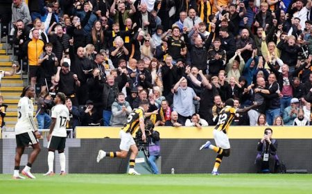 Hull City Shock Man Utd 2-0 in PL Opener