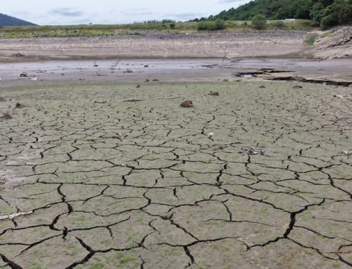 England Drought Spreads to 75% of the Country