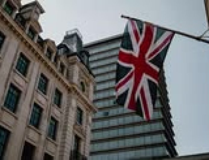 UK Defence Spending Crisis Deepens Under PM Burnham