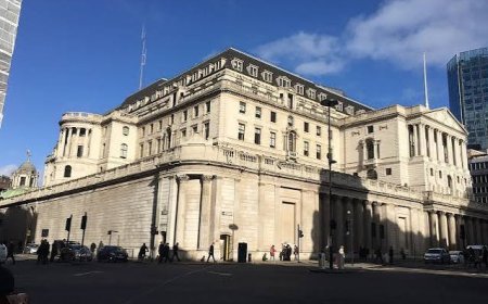 Bank of England Signals Cautious Path for UK Rate Cuts