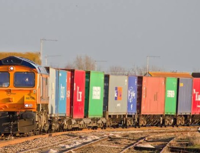 UK Sets 40% Rail Freight Growth Target by 2040