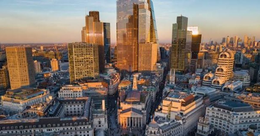 UK Gilt Yields Hit 28-Year High Before Autumn Budget